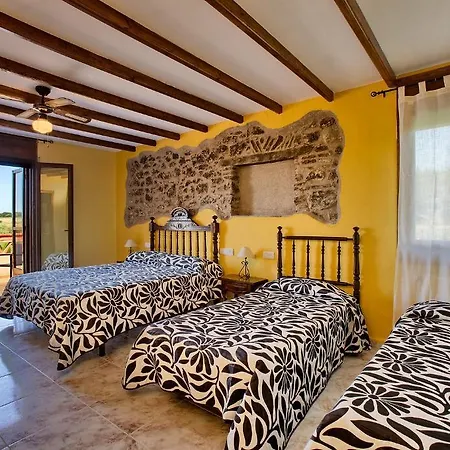 Bastons Hotel Vilanova de la Muga